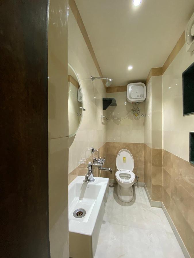 Shivam Hotels Calcuta Exterior foto