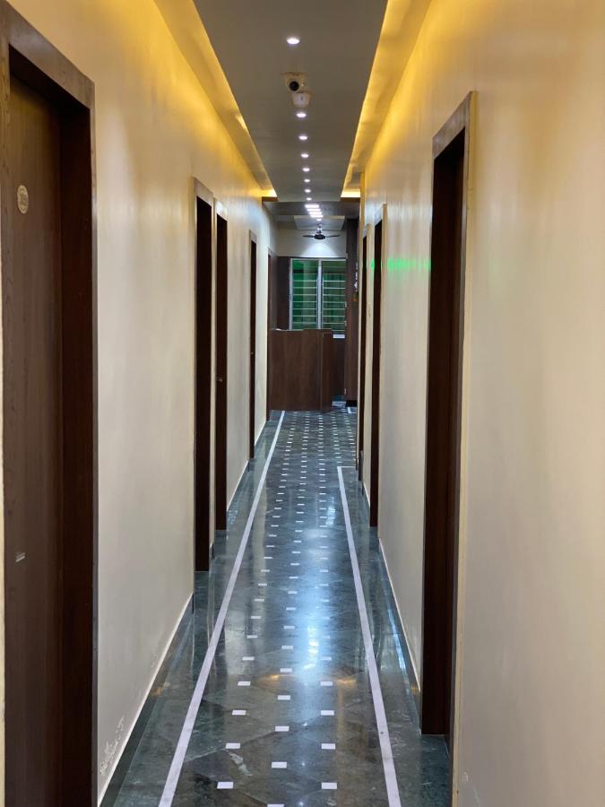Shivam Hotels Calcuta Exterior foto